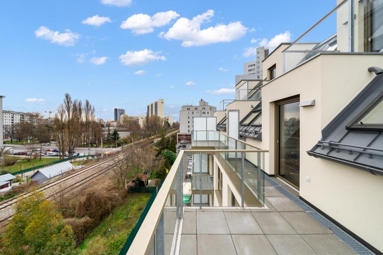 Ding Design Apartments In Brigittenau Wien Eksteriør billede
