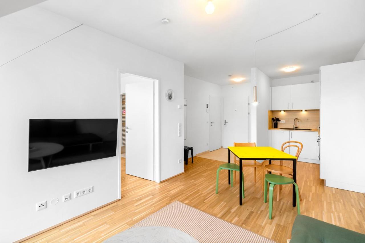 Ding Design Apartments In Brigittenau Wien Eksteriør billede