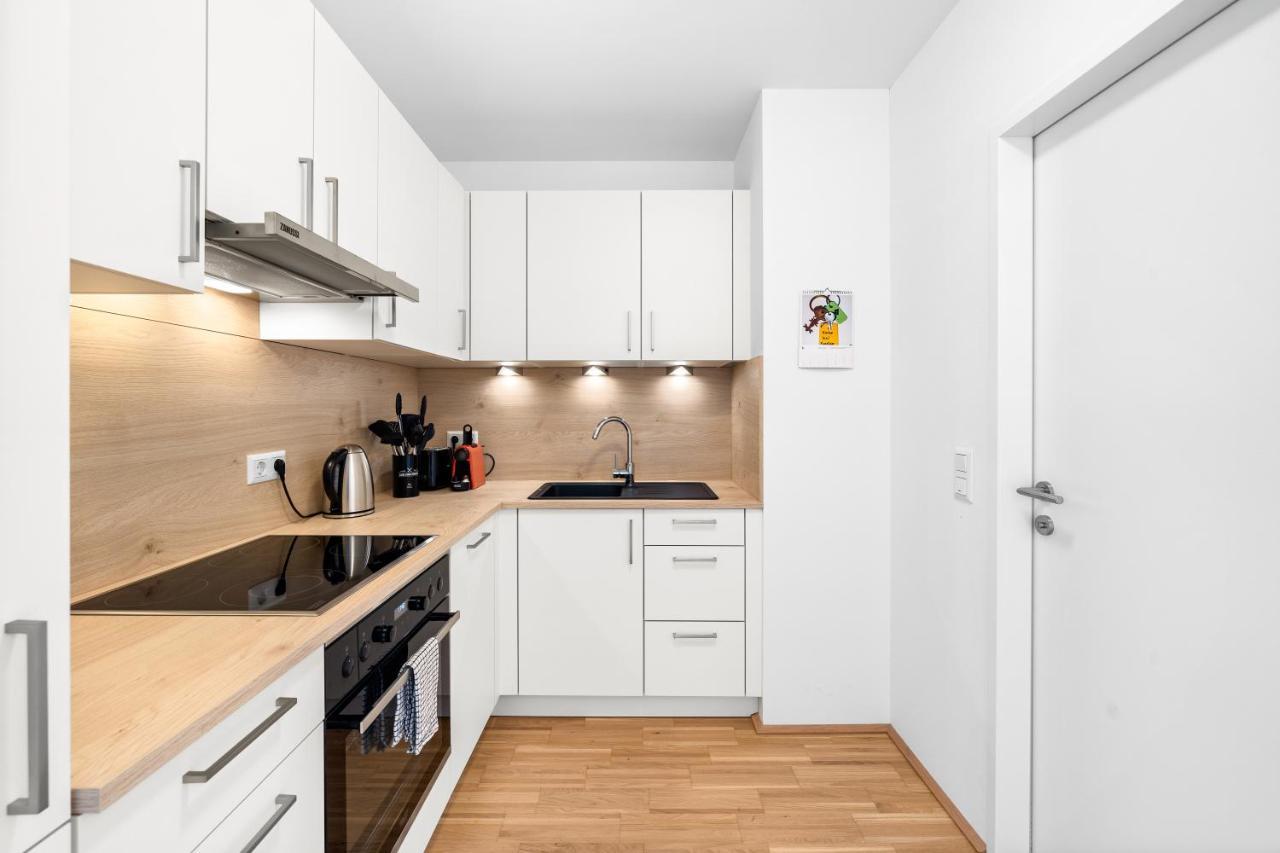 Ding Design Apartments In Brigittenau Wien Eksteriør billede