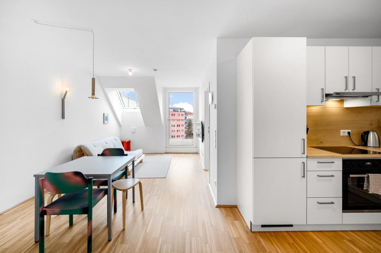 Ding Design Apartments In Brigittenau Wien Eksteriør billede