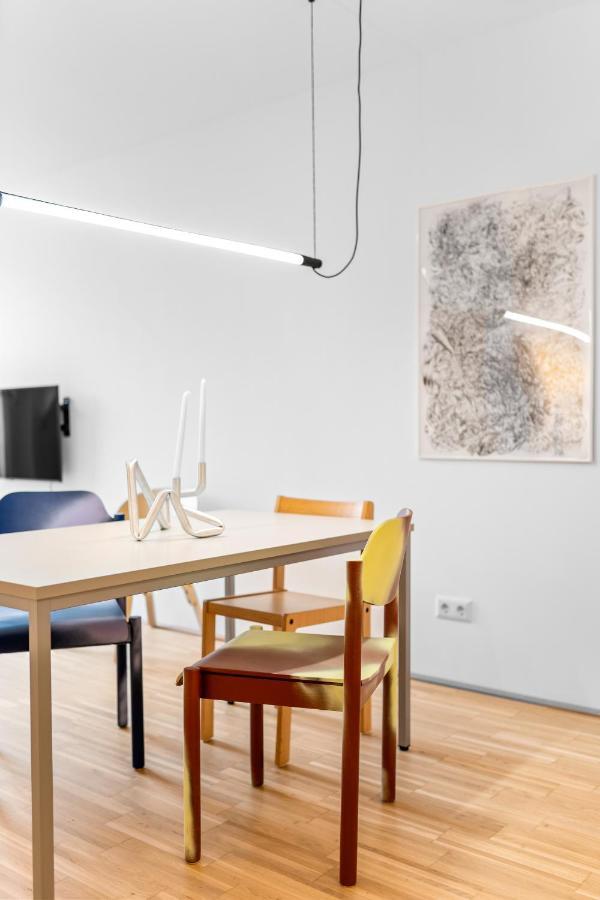 Ding Design Apartments In Brigittenau Wien Eksteriør billede
